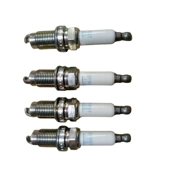 ZFR6T-11G NGk spark plugs x 4