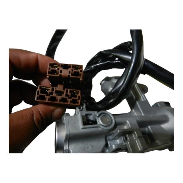Honda Ballade or Civic SO4 1996 to 2000 ignition switch with keys - Image 2