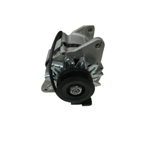 Isuzu KB250 4JA1 4JA1-L alternator 12V